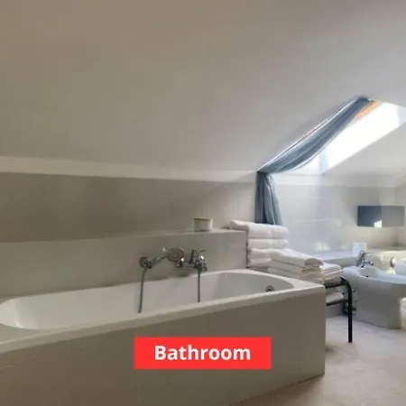 A 50m Dai Mercatini Di Natale *