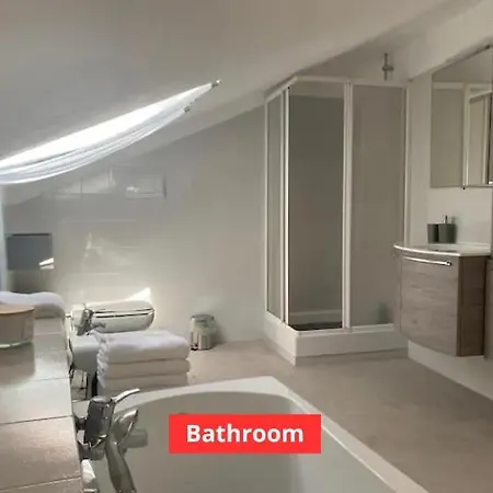 A 50m Da Piazza Alfieri Apartament *